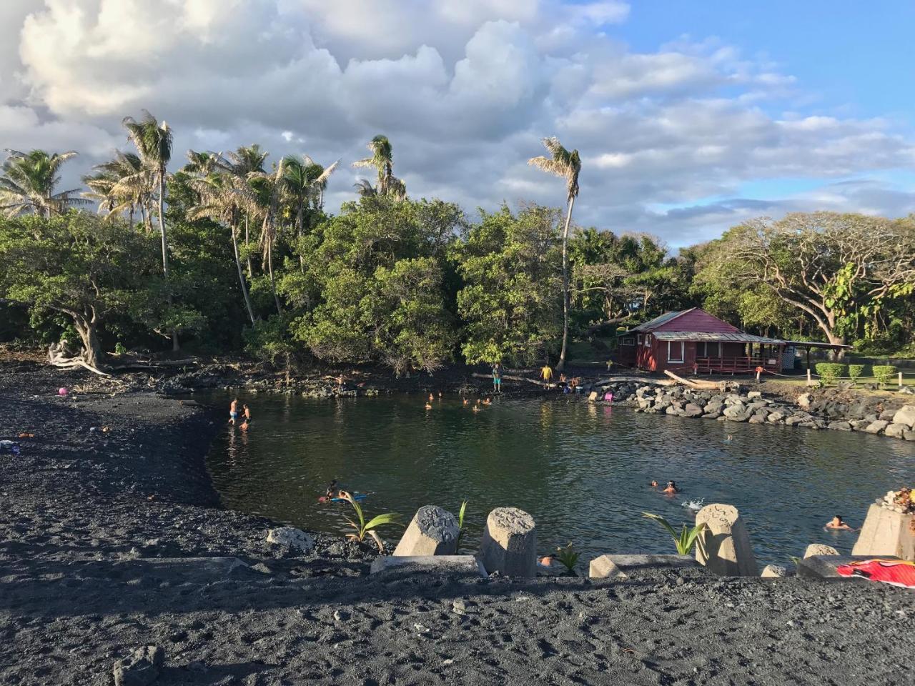 Oceanfront Cottage Near The Kalapana Lava Flows Kehena Extérieur photo